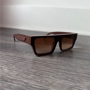 DEZI Slick Sunglasses
